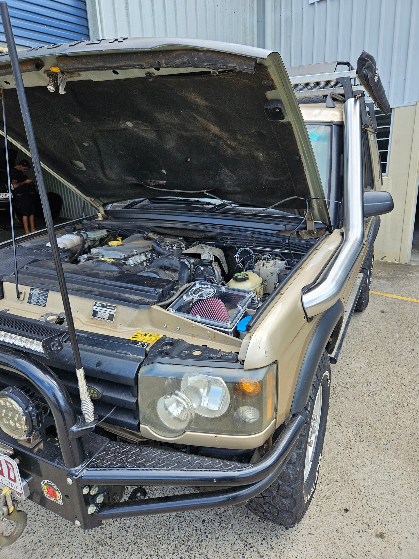 Land Rover Discovery 2 TD5 - Snorkel and Airbox Kit