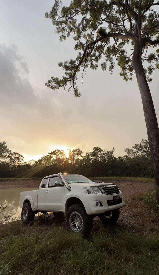 4" Short Entry N70 Hilux Snorkel Kit